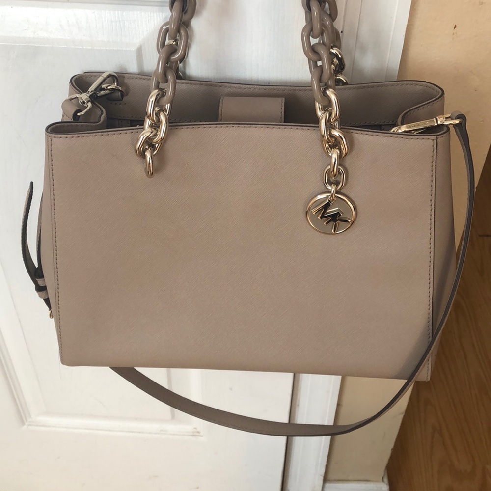 Michael Kors Cynthia Satchel
